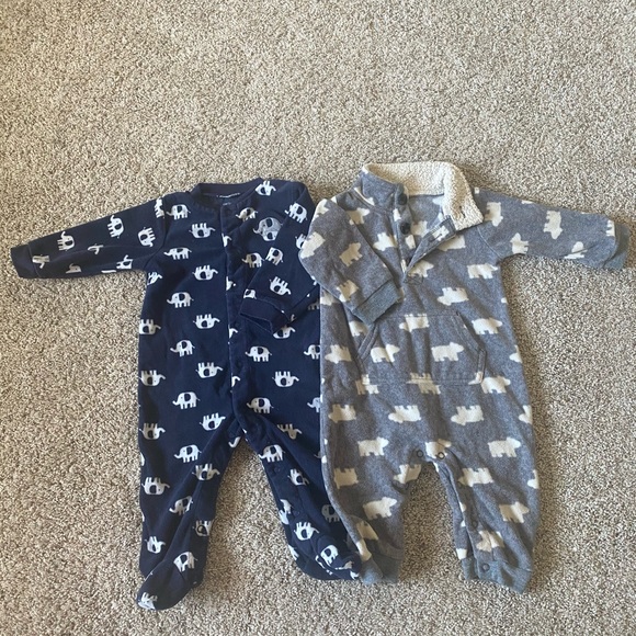 Carters baby boy 2 piece long sleeve footie bundle size 9 months - Picture 4 of 12
